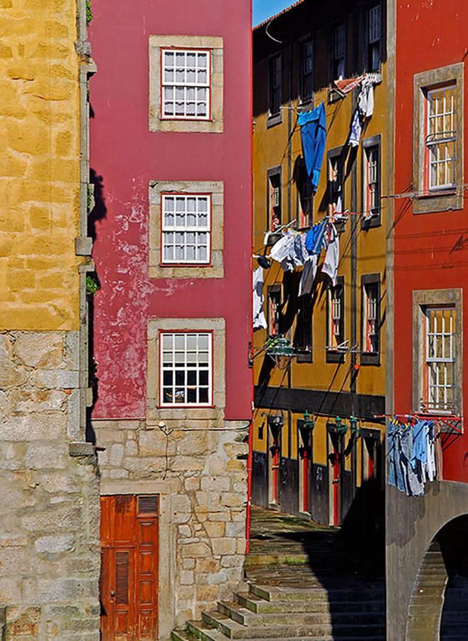 Porto National Theatre Trendy Houses Exterior foto
