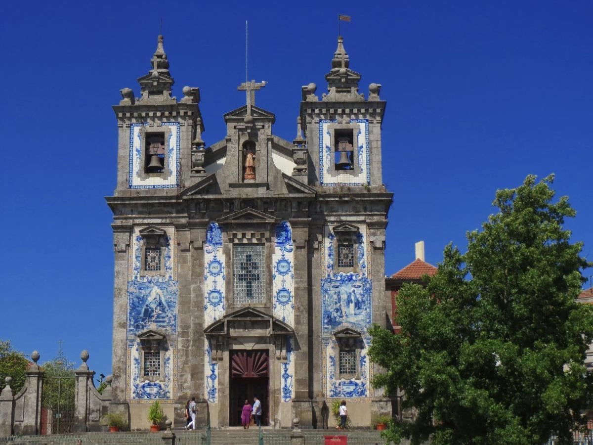 Porto National Theatre Trendy Houses Exterior foto