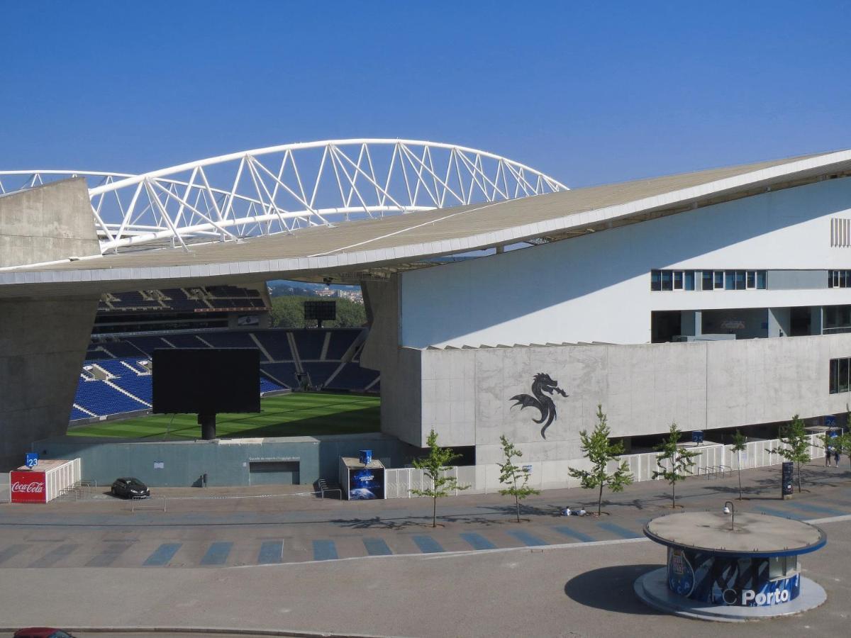 Porto National Theatre Trendy Houses Exterior foto